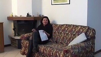 Amateur Man Has Rough Sex With Curvy Woman