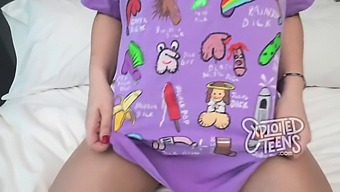 A Young Blonde With A Curvy Rear End Gives A Passionate Oral Sex Performance In High Definition