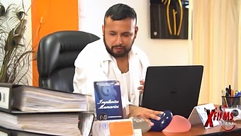 A Peruvian Cleaner Poses As A Physician To Rouse A Well-Ended Venezuelan